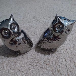 Silver - tone Good Luck Owls Salt and Pepper